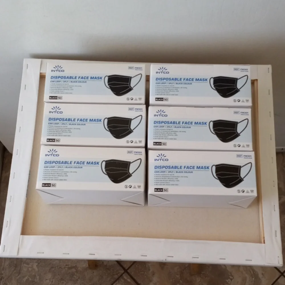 Disposable  Black Face Mask